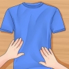 Syning af en t-shirt