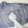 Fjern tyggegummi fra jeans
