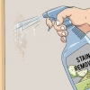 Fjern pletter fra klæbende strimler fra din væg