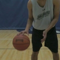 Drible med en basketball