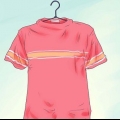 Strygning af en skjorte eller t-shirt