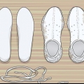 Holder yeezy's clean