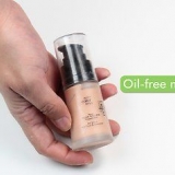 Skjul acne med makeup