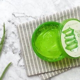 Sådan laver du aloe vera shampoo