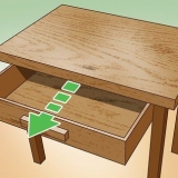 Påføring af plet på pletten