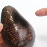 Tjek om en avocado er overmoden