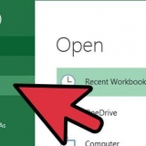 Opret pivottabeller i excel