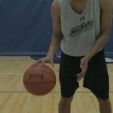 Drible med en basketball