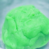 Gør tør play doh glat igen
