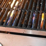 Rengøring af en gasgrill