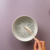 Rengøring af en skønhedsblender