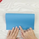 Fold en papirbåd