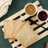 At lave en peanutbutter og gelé sandwich