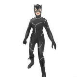 At lave et catwoman-kostume