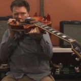 Sæt en guitar op