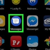 For at forlade en gruppesamtale på android