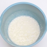 Sådan laver du en maske af papmaché
