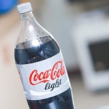 At lave en raket med diet cola og mentos