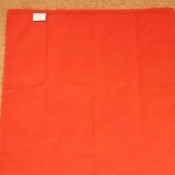 Sådan folder du en rose fra en stofserviet