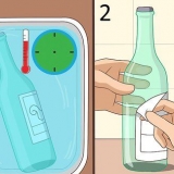 Udsmykning af glasflasker med maling