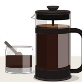 Farv gråt hår med kaffe