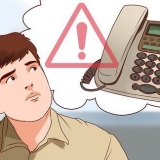Find ud af, om din telefon bliver aflyttet