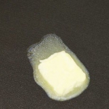 At lave pandekager med varm chokolade
