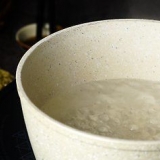 Madlavning af ramen nudler