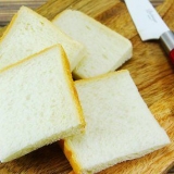 Bagning af fransk toast uden mælk