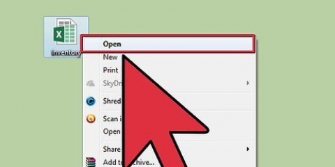 Tilføj aksemærkater til et diagram i microsoft excel