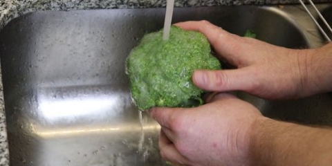 Skære broccoli