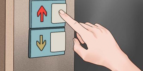 Tage elevatoren