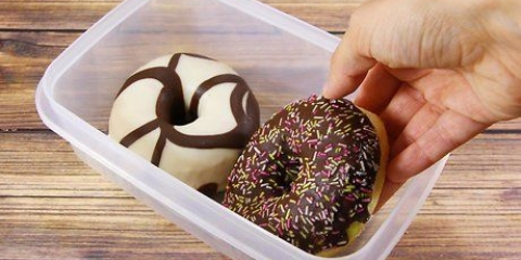 Holde donuts friske