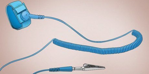 Brug af et antistatisk armbånd