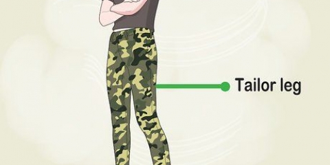 Styling camouflage bukser