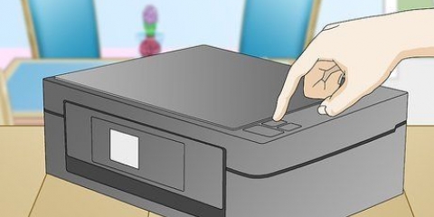 Scan et dokument trådløst til din pc med en hp deskjet 5525