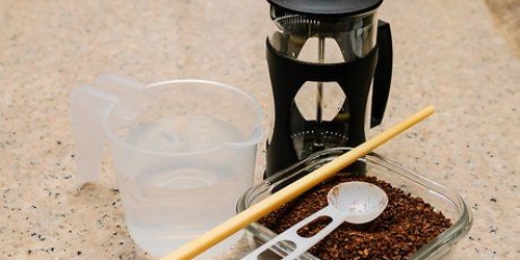 At lave en espresso med en cafetiere