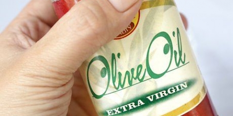 At lave en hårmaske med olivenolie