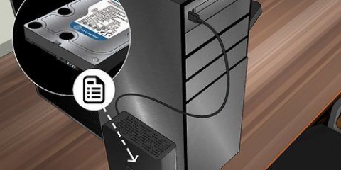 Udskiftning af en harddisk i en computer