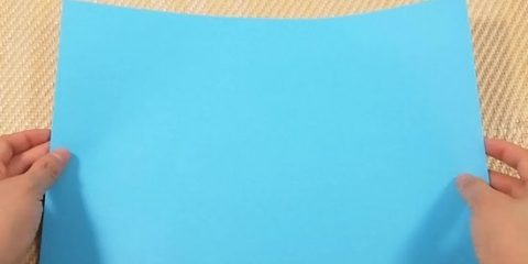Fold et stykke papir i tre lige store dele