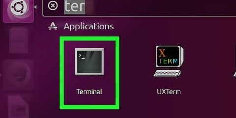 Oprettelse af en tekstfil ved hjælp af terminalen i linux
