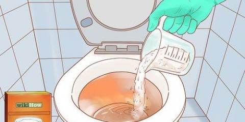Frigør et toilet med bagepulver
