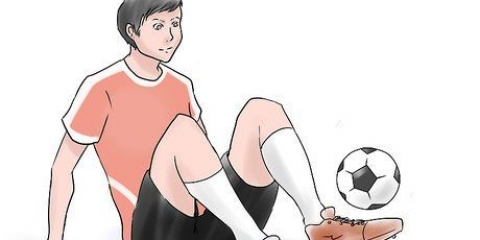Sparke til en fodbold