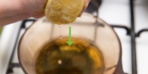 At lave hostesaft med citronsaft