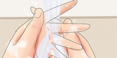 Tag din næsepiercing ind og ud