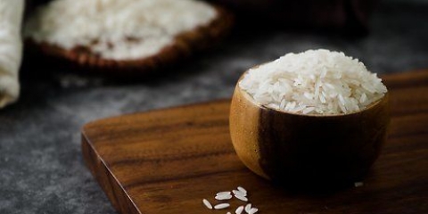 At lave sticky rice med almindelige ris