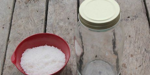 Bevarelse af sprøde pickles med dild