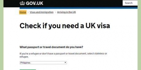 Flytter til england