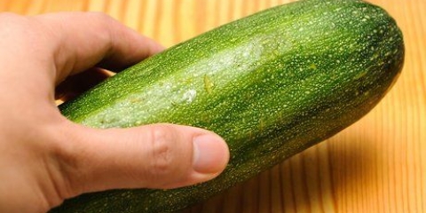 At lave zucchinipasta