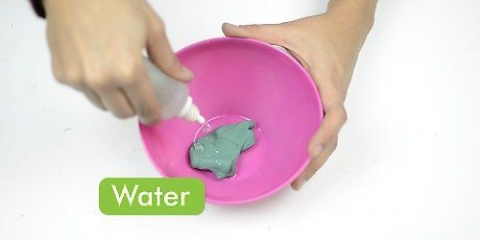 Gør play doh blød igen